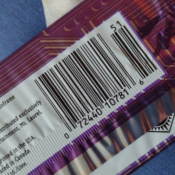 ReBoot 1995Fleer Ultra Packs(7) - Picture 4 of 4